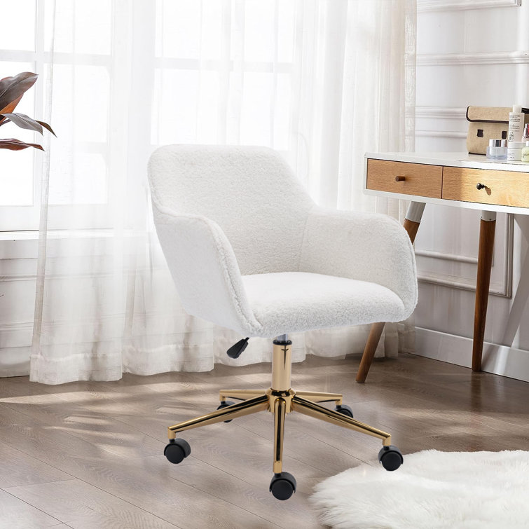 Faux fur desk discount chair with arms